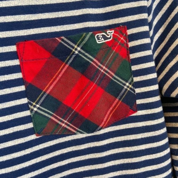 Vineyard Vines Girls Navy Striped Sweatshirt Tunic With Merry Plaid Pocket NEW - Picture 3 of 9